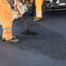 Driveway Maintenance Services in Barrington Hills, IL